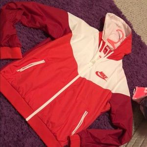 Nike windbreaker
